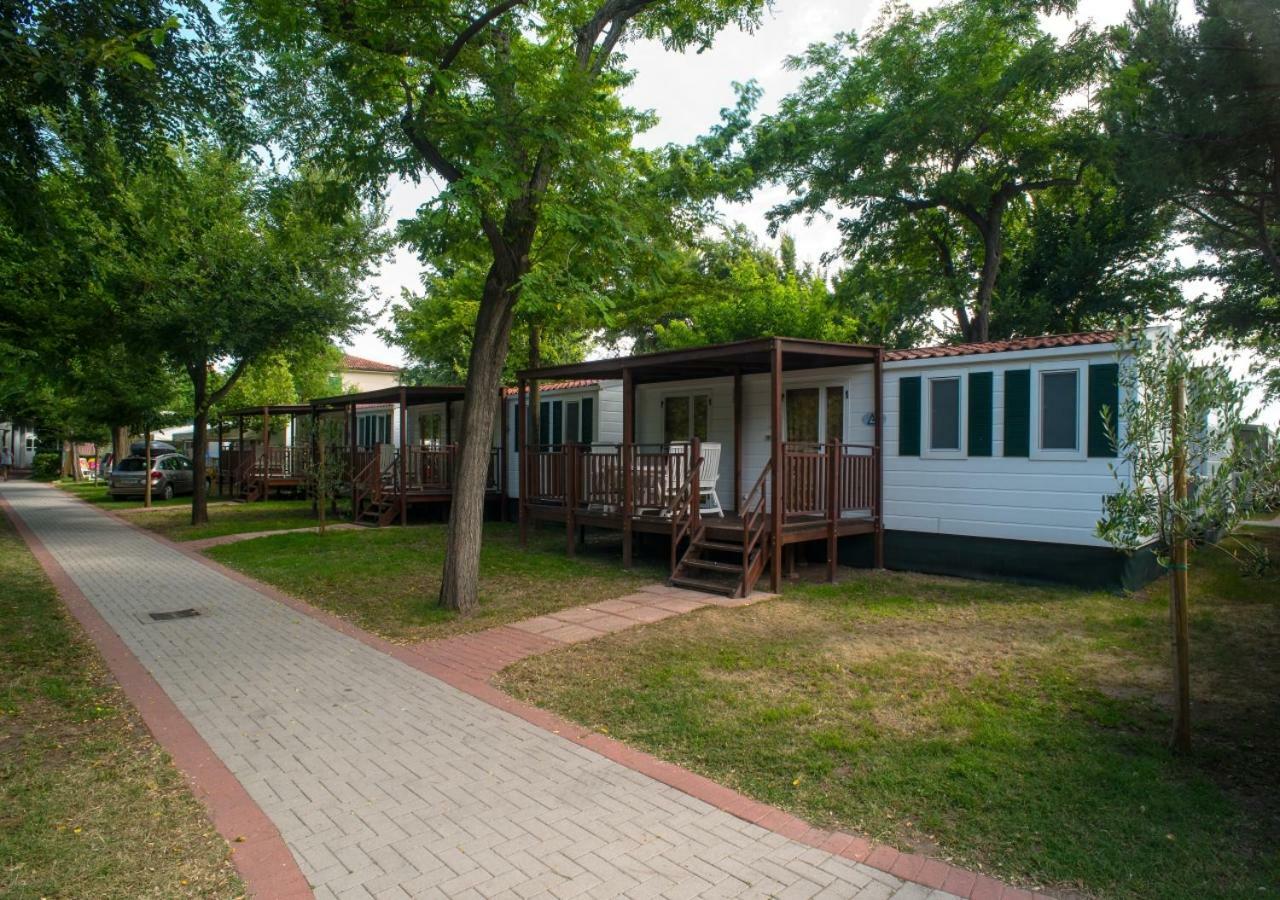Villa Al Mare Camping - 4 Stelle Cavallino-Treporti Eksteriør bilde